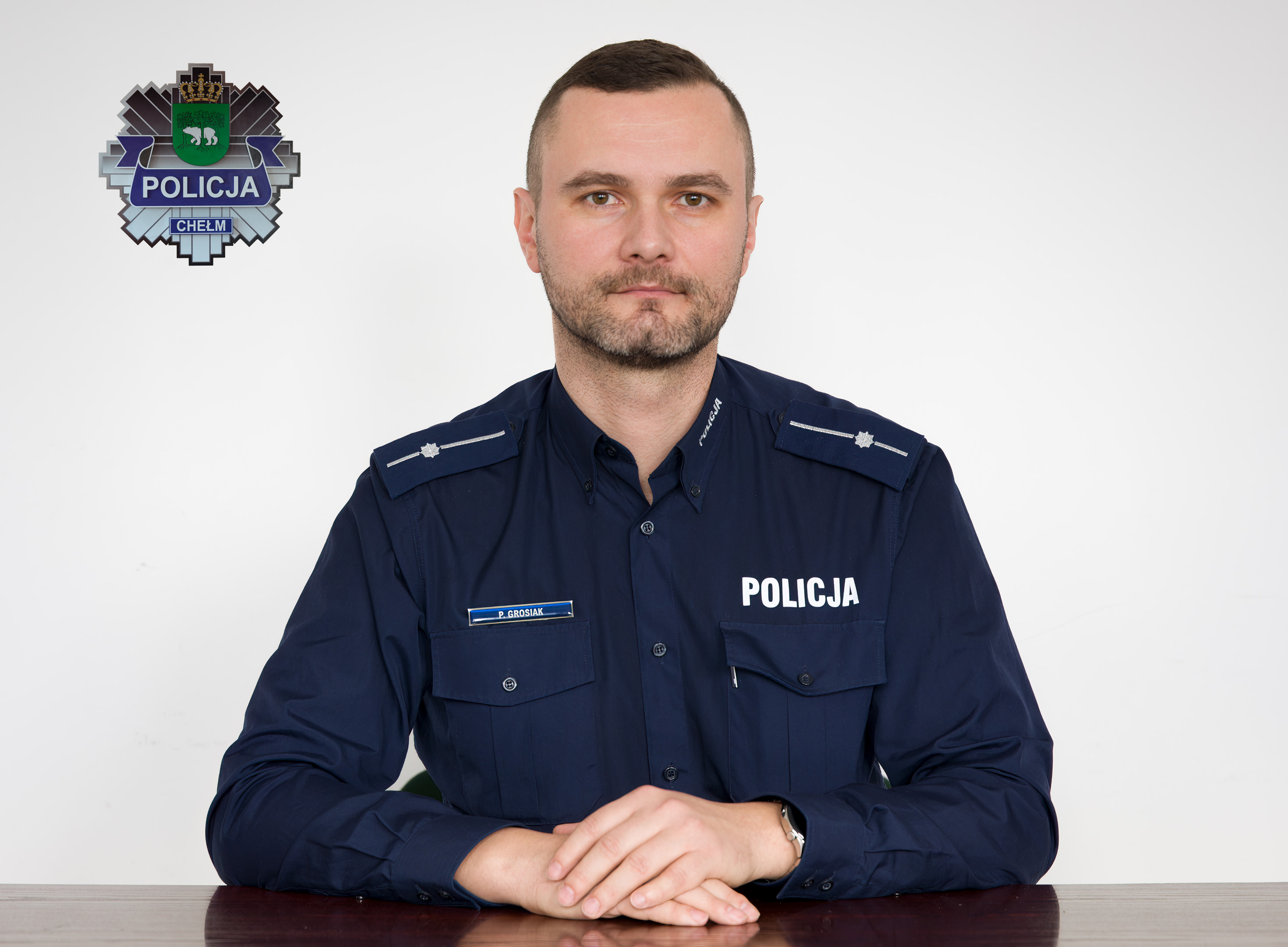 Wizerunek dzielnicowego rejonu numer 2 młodszego aspiranta Przemysława Grosiaka