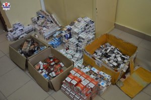 Zabezpieczone paczki papierosów