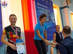 Policjantka na podium