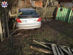 Uszkodzony samochód