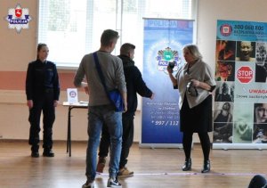 Młodzież z organizatorami spotkania