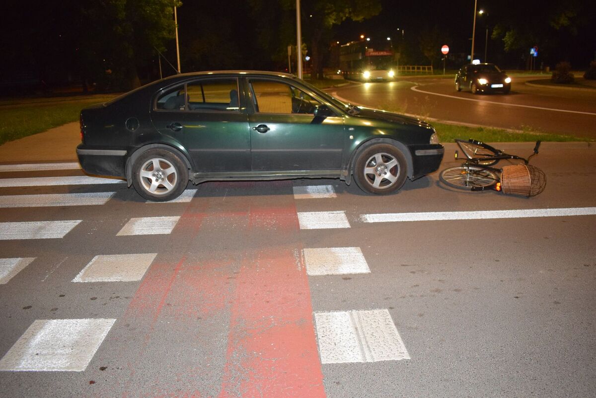 Chełm: potrącenie 70-letniej rowerzystki na oznakowanym przejeździe dla rowerów